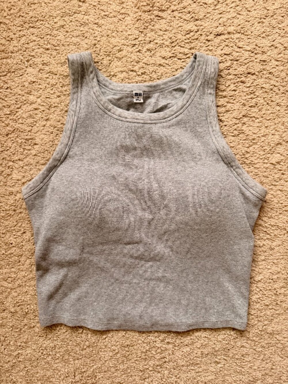 UNIQLO Gray Ribbed Cropped Bra Tank Top with Built In Cups Medium